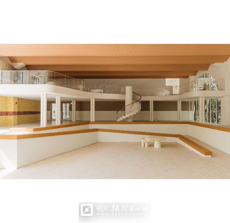 须臾·回响岛简介_28.jpg