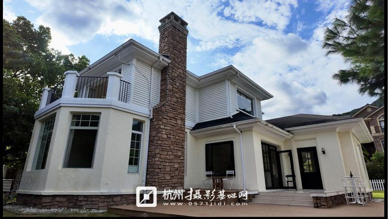 DREAM-HOUSE_02_07.jpg